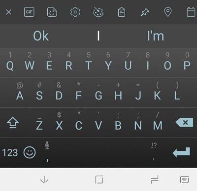 Screenshot of SwiftKey Keyboard Theme Chalkboard Blue